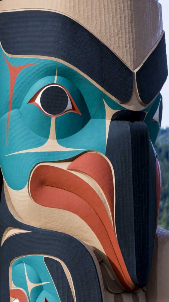USA, Washington State, Jamestown Totem art PR